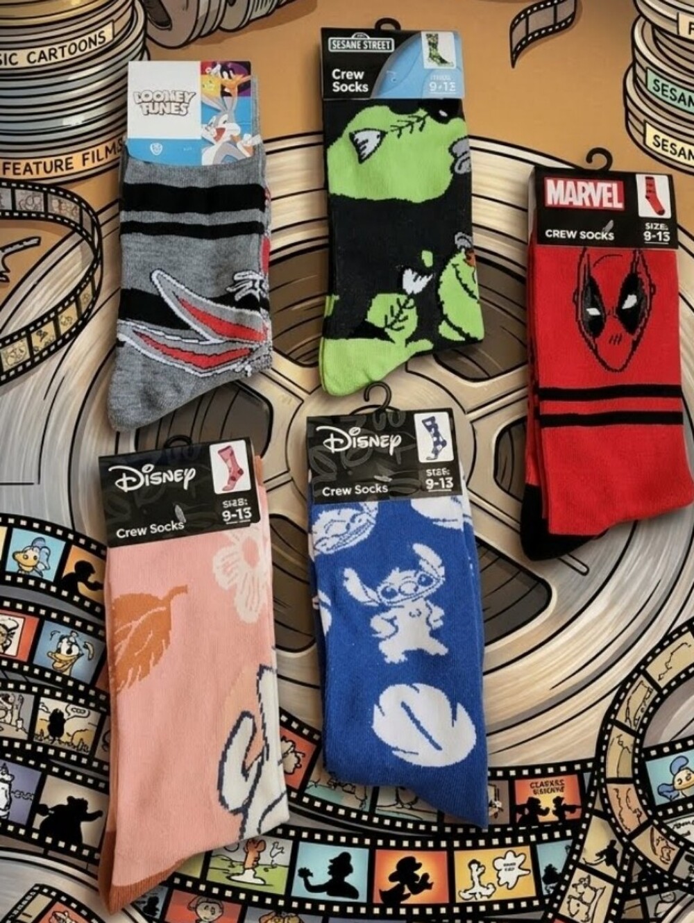 5 Character Crew Socks